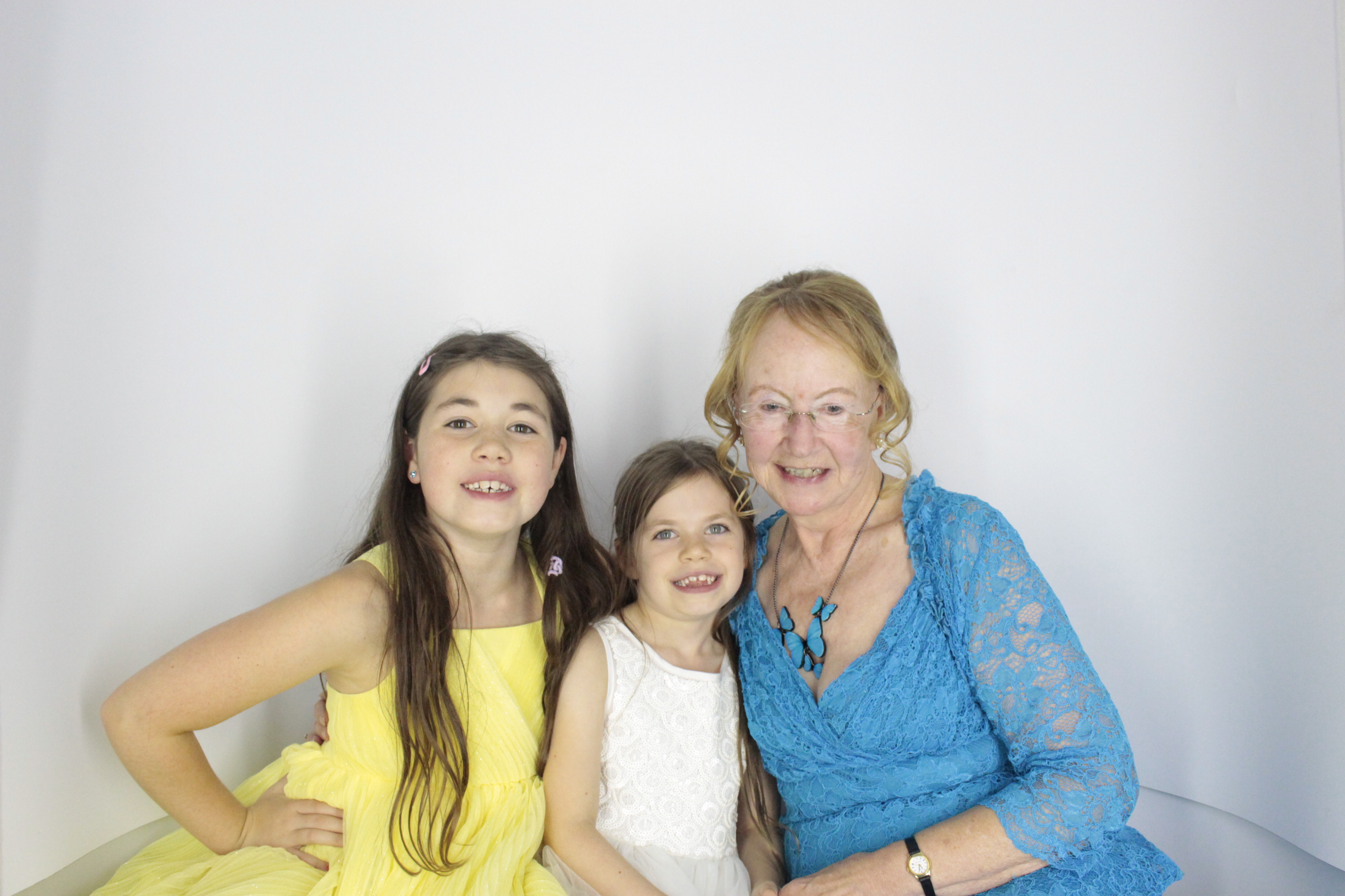 Nadine 40th Birthday  | View more photos from the event at gallery.myphotoboothexperience.co.uk/u/MyPhotoBoothExperienceLtd/Nadine-40th-Birthday